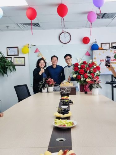 kỉ niệm thành lập công ty